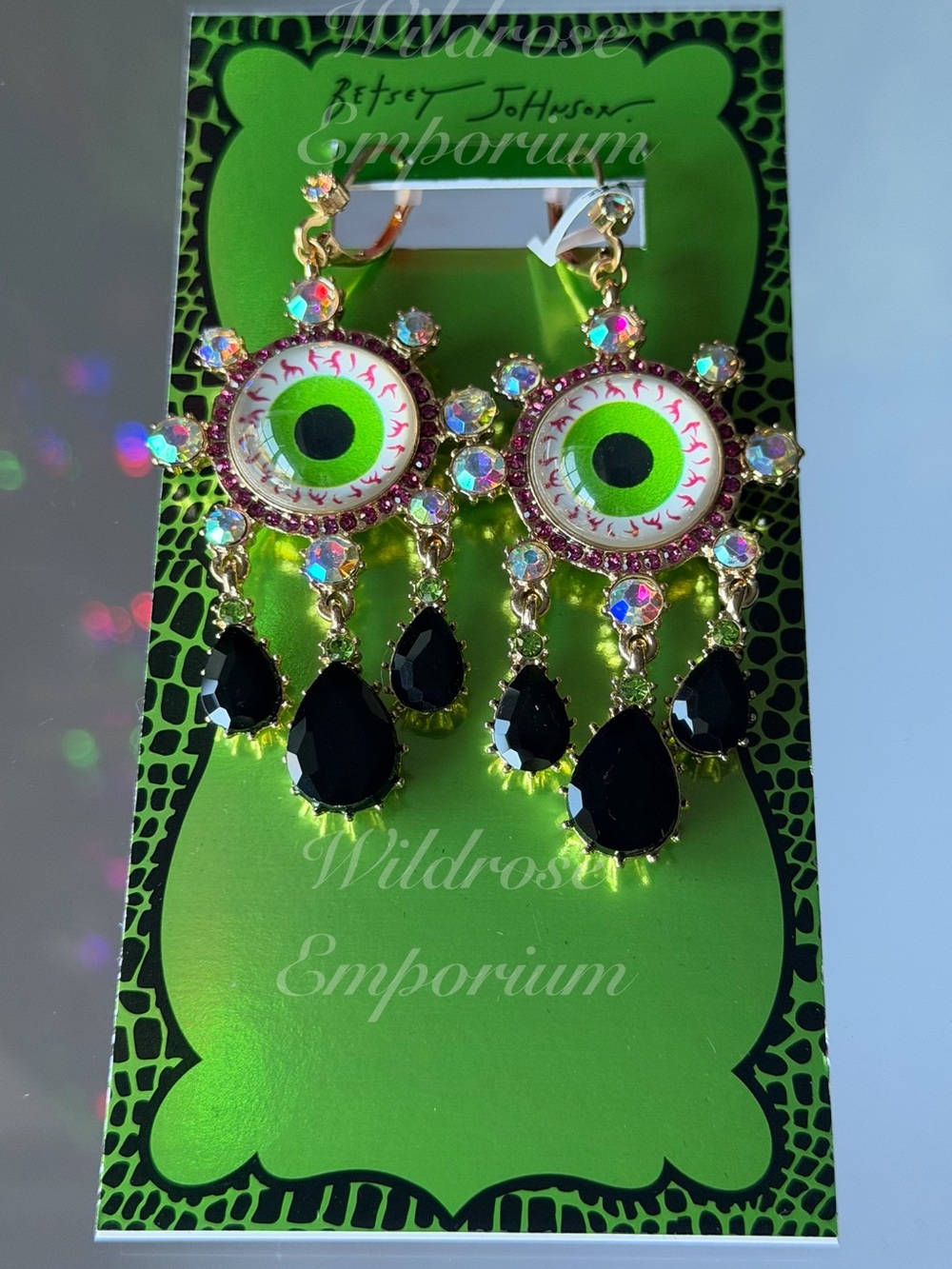 BETSEY JOHNSON DANGLE DROP EVIL EYE EARRINGS BLACK CRYSTAL TEARS HALLOWEEN NWT - Picture 2 of 10